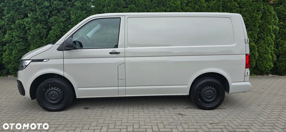 Volkswagen Transporter - 5