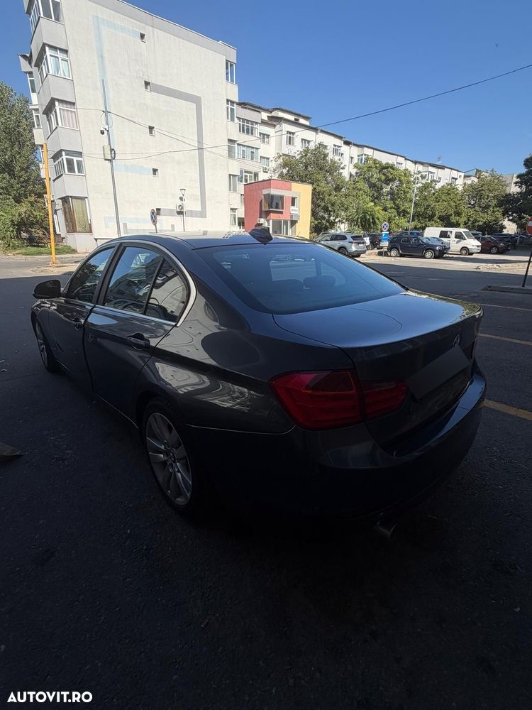 BMW Seria 3 - 33