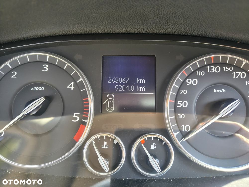 Renault Laguna 2.0 DCi Dynamique - 26