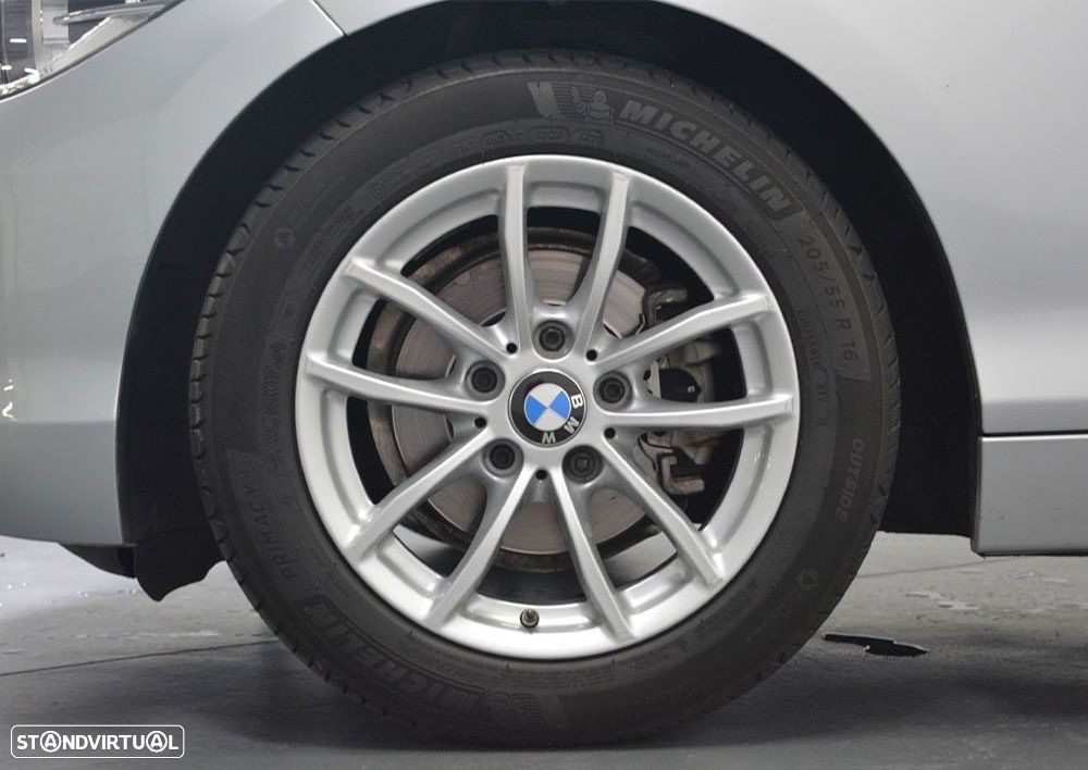 BMW 116 d Auto - 6