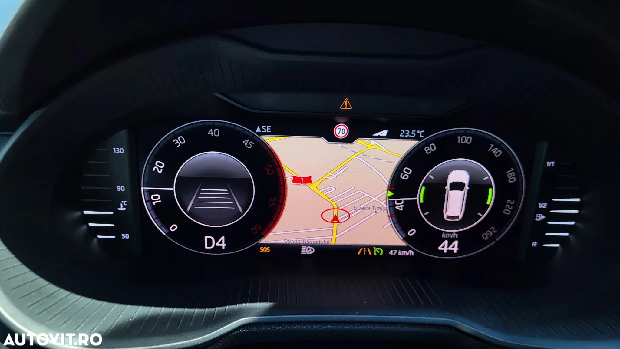Skoda Octavia Combi 2.0 TDI (Green tec) DSG Style - 11
