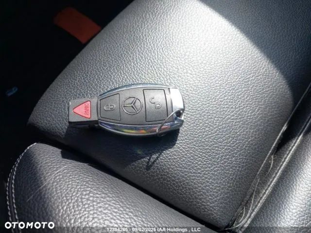 Mercedes-Benz GLA 250 4Matic 7G-DCT - 10