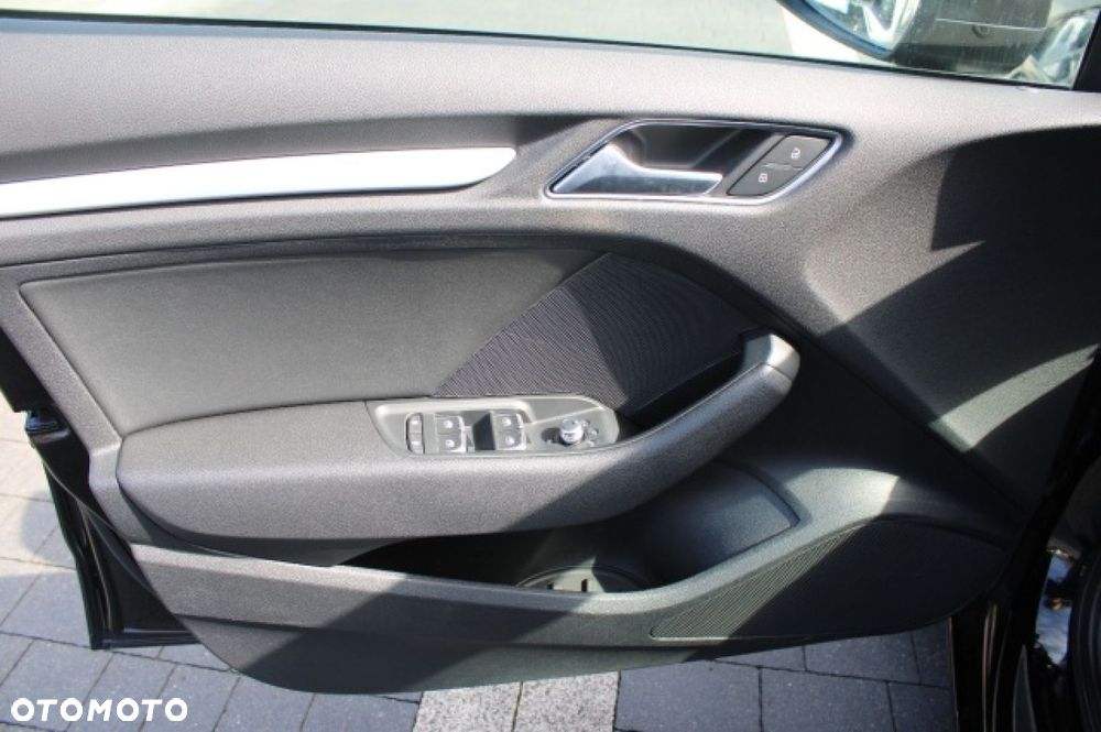Audi A3 Sportback - 25