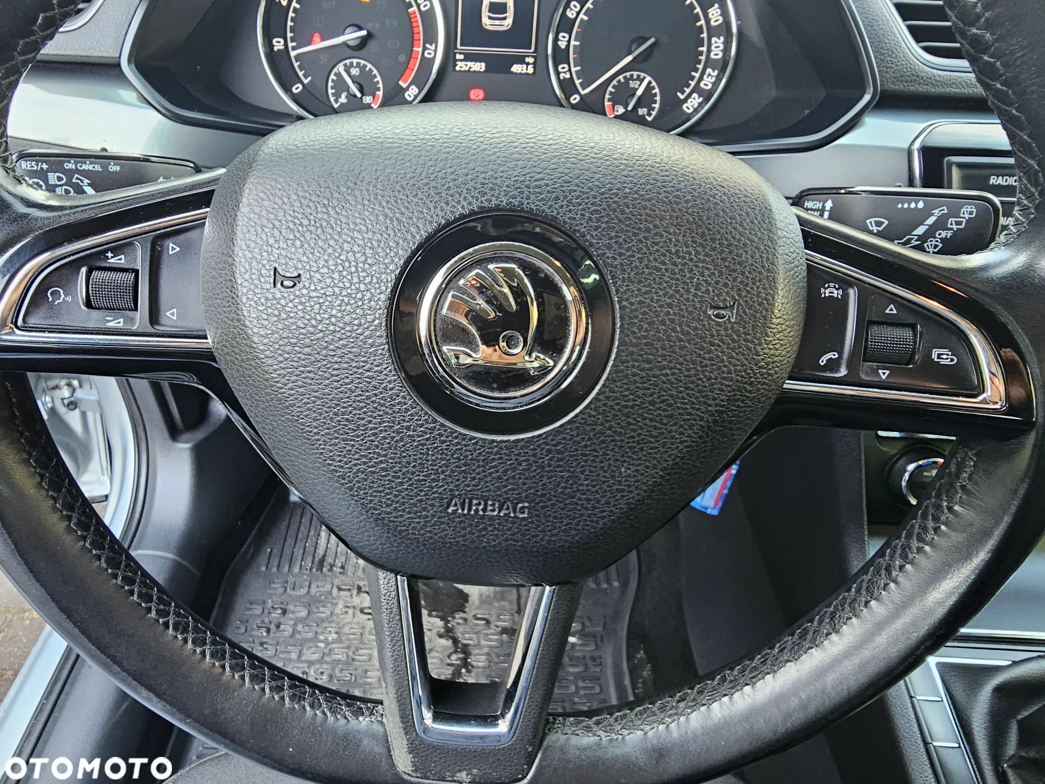 Skoda Superb 1.4 TSI 4x4 ACT Style - 9