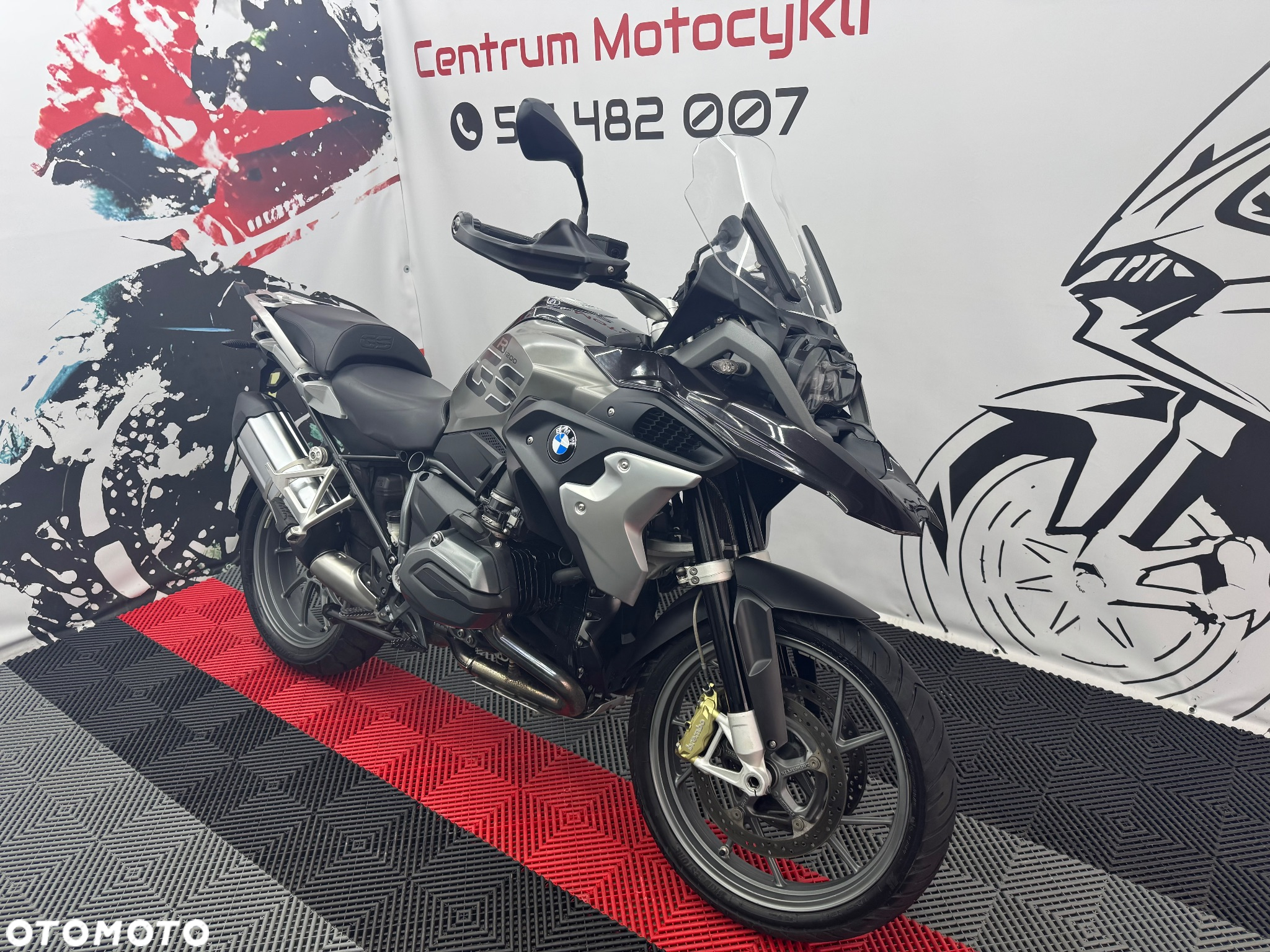 BMW R - 2