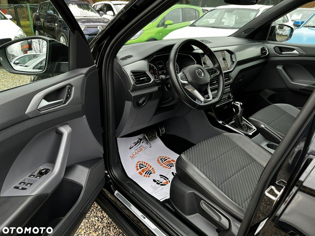 Volkswagen T-Cross 1.0 TSI R-Line DSG - 8
