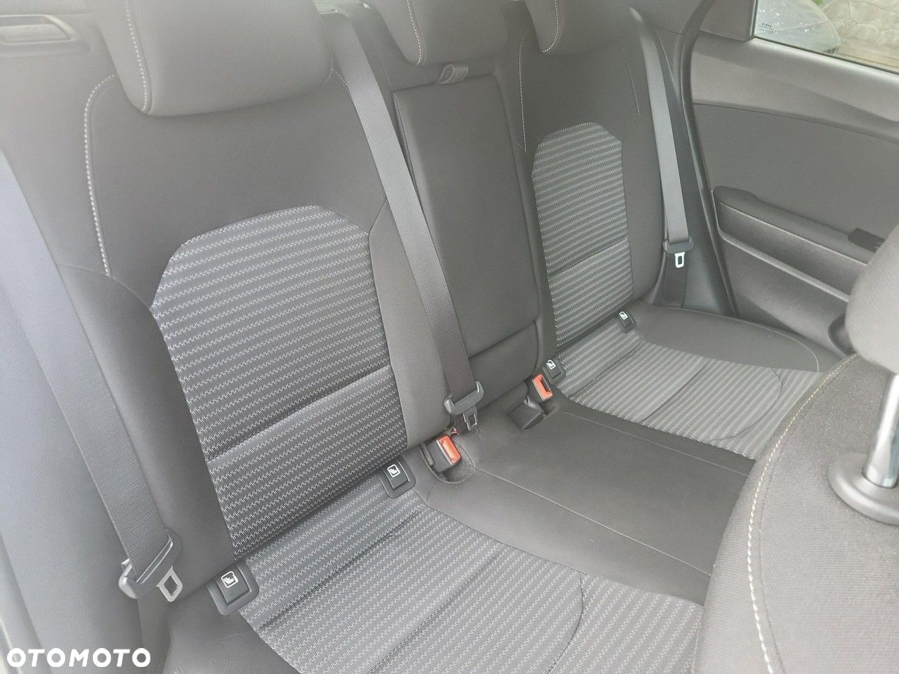Kia Ceed - 19