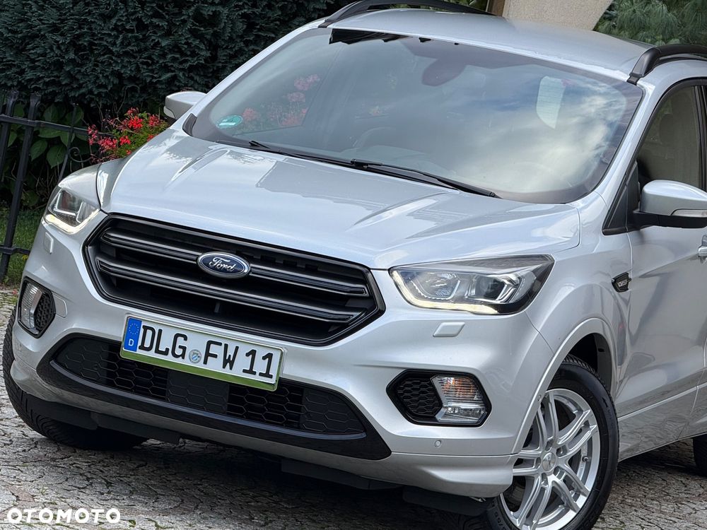Ford Kuga 2.0 TDCi AWD ST-Line - 4