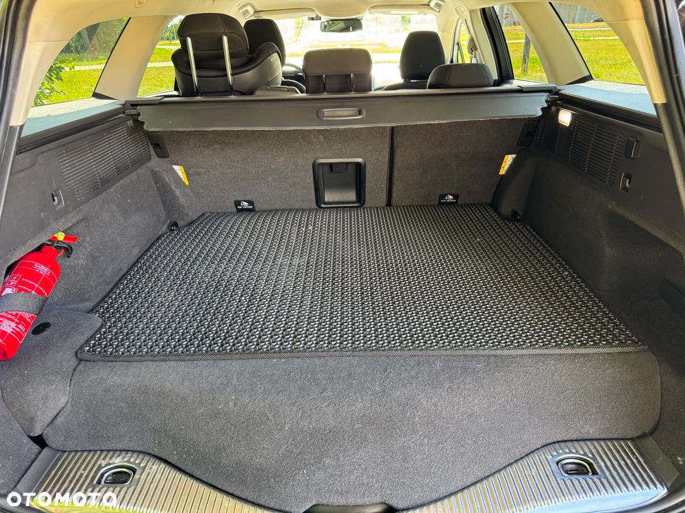 Ford Mondeo 2.0 Hybrid Titanium - 16