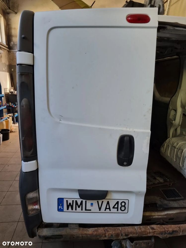 DRZWI LEWE TYŁ TRAFIC VIVARO PRIMASTAR  01-14r. - 1