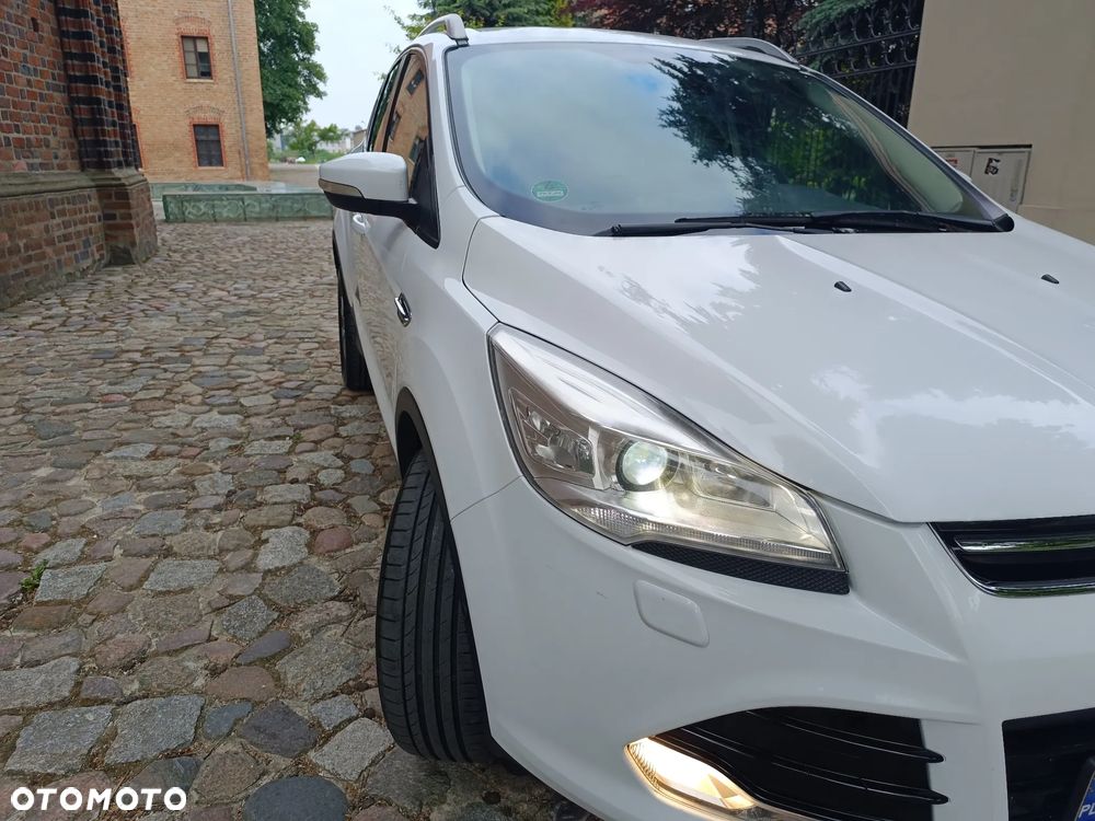 Ford Kuga 2.0 TDCi Titanium - 15