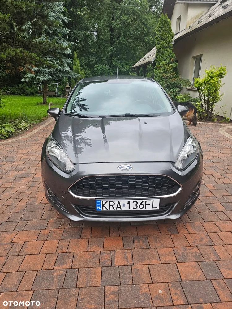 Ford Fiesta 1.4 Ghia - 13