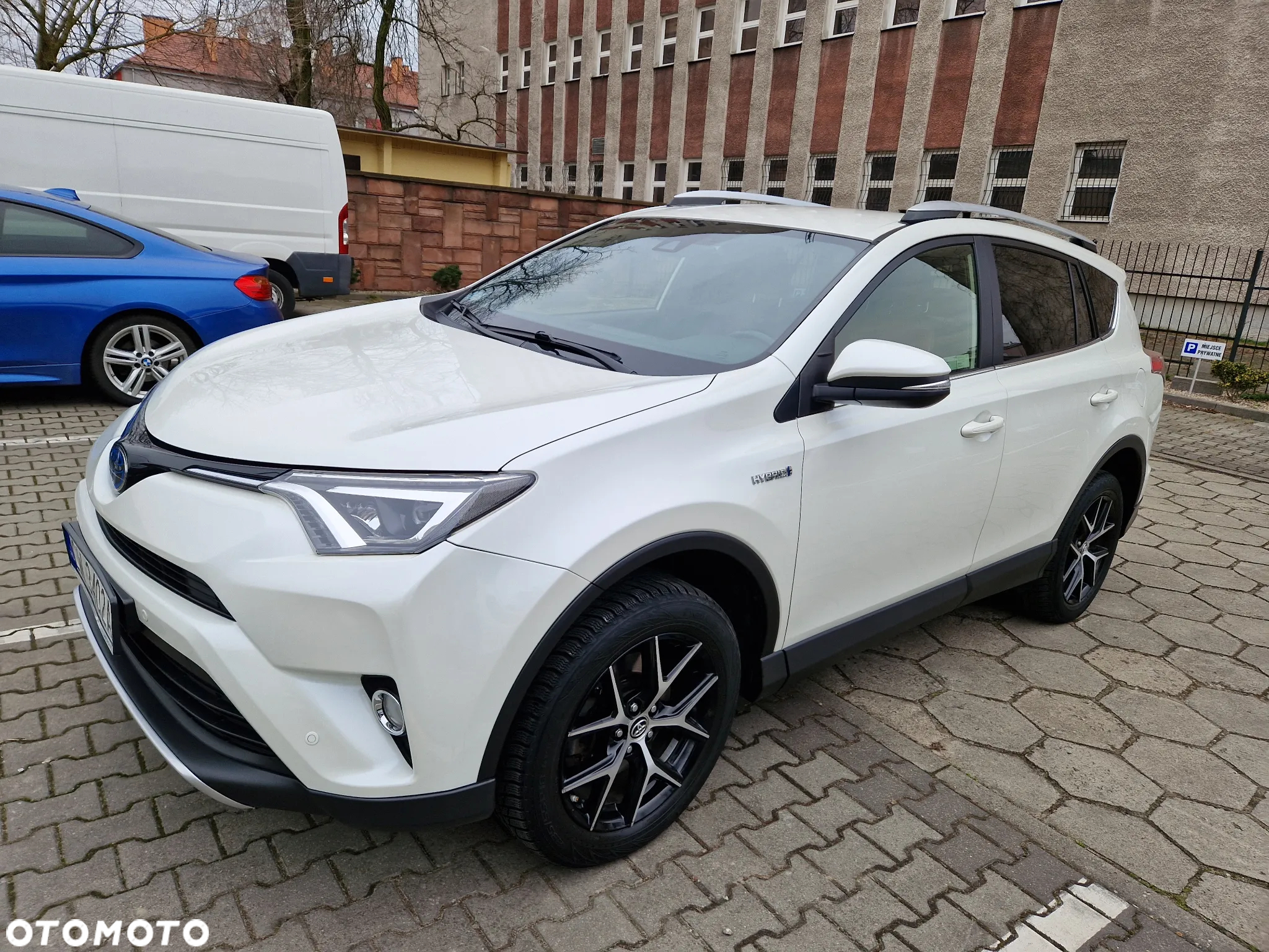 Toyota RAV4 Hybrid Style 4x2 - 13