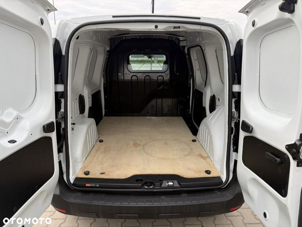 Renault Express - 10