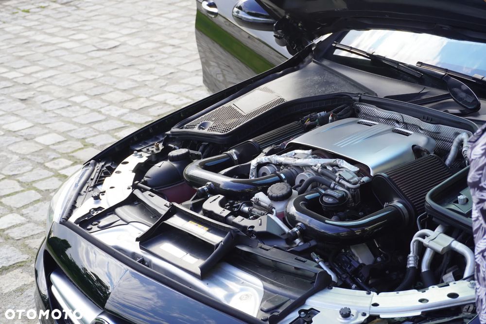 Mercedes-Benz Klasa C AMG 63 S AMG Speedshift MCT 9G - 18