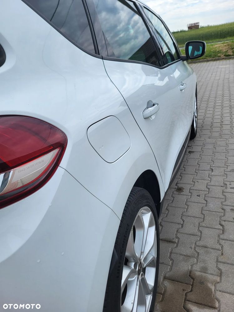 Renault Scenic - 11