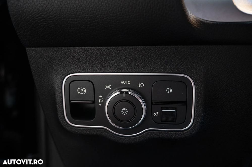 Mercedes-Benz GLB 200 d 4MATIC 8G-DCT AMG Line Advanced Plus - 30