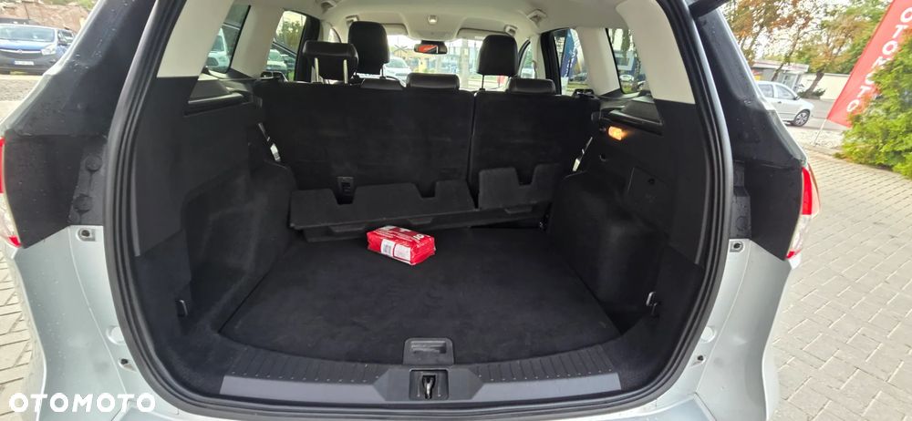 Ford Kuga 2.0 TDCi 4x4 Titanium - 33