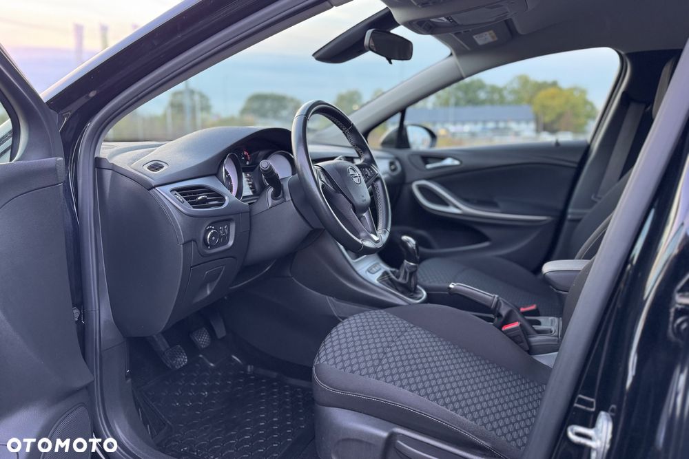 Opel Astra V 1.2 T Edition S&S - 25