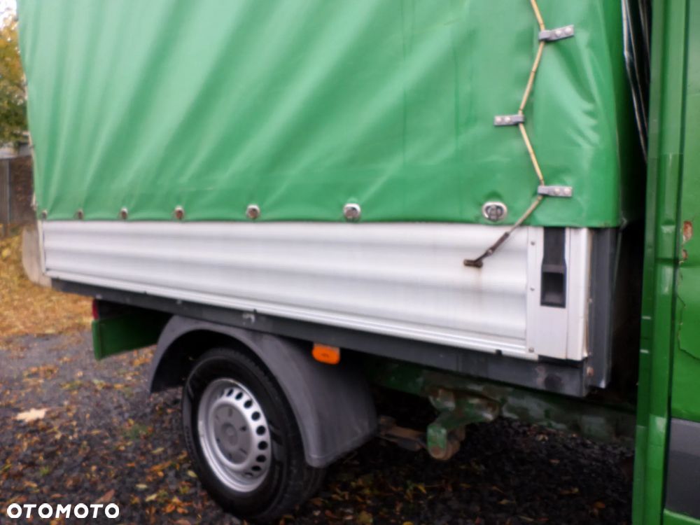 Mercedes-Benz Sprinter Doka - 19