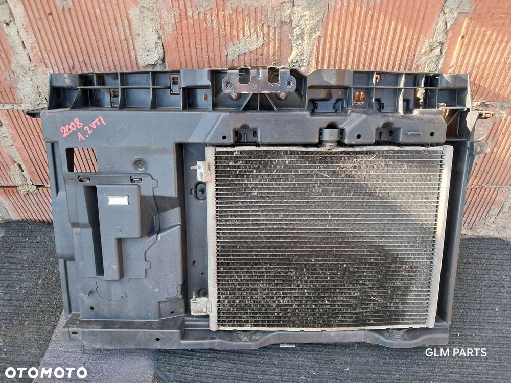 peugeot 2008 208 1.4 1.2 vti hdi pas przedni chłodnica wody wentylator - 1