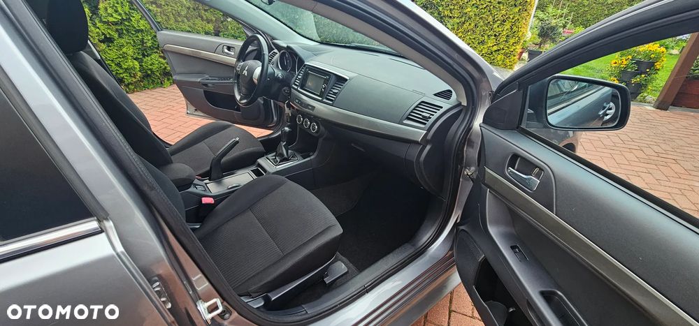 Mitsubishi Lancer Sportback 1.6 ClearTec - 7