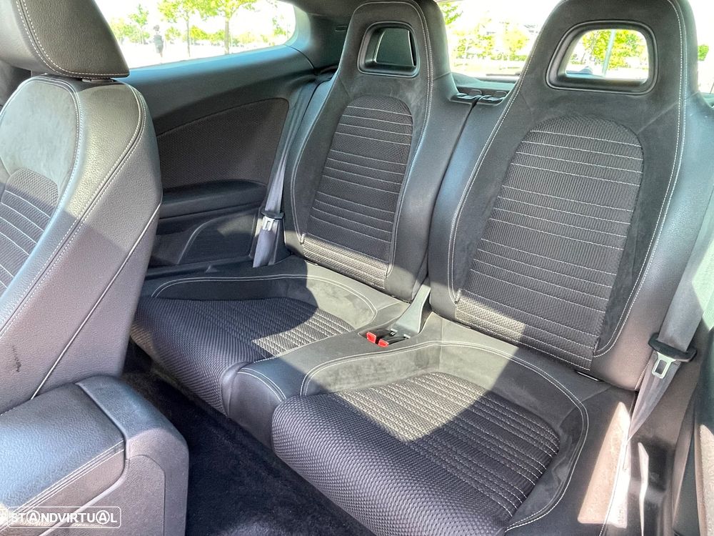 VW Scirocco 2.0 TDI Sport DSG - 11