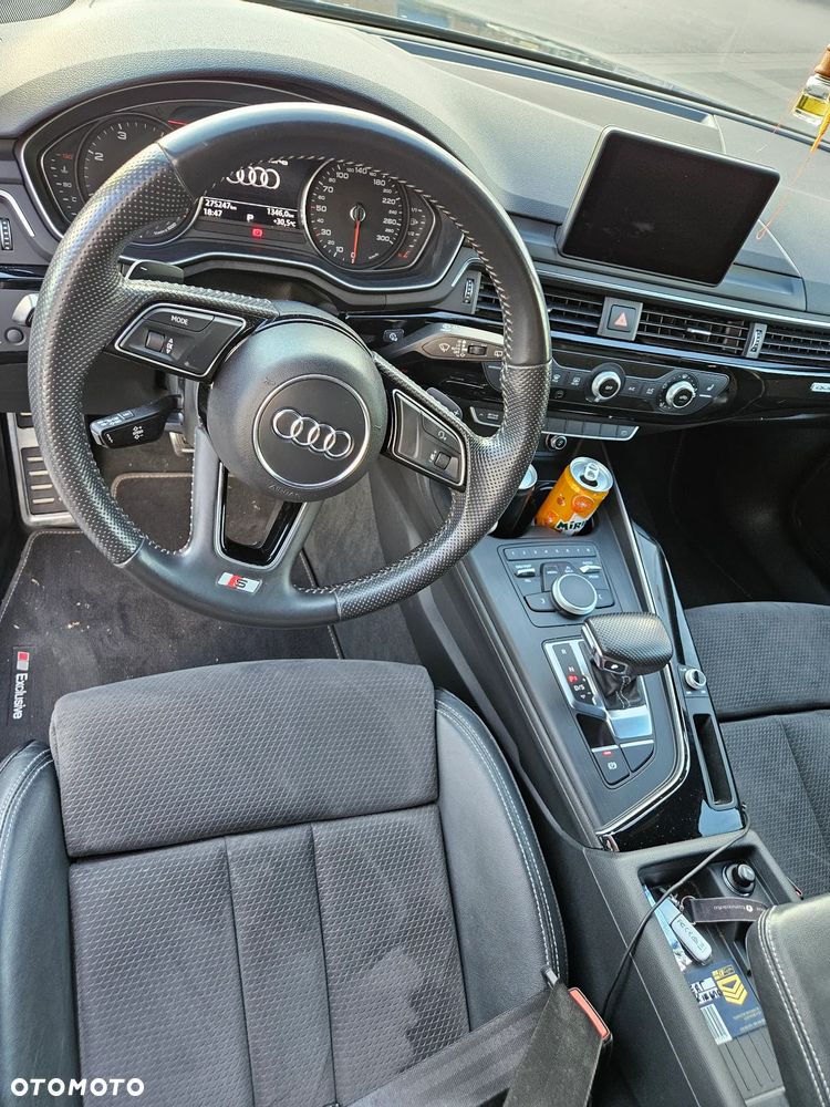 Audi A4 Avant 2.0 TDI S tronic quattro - 22