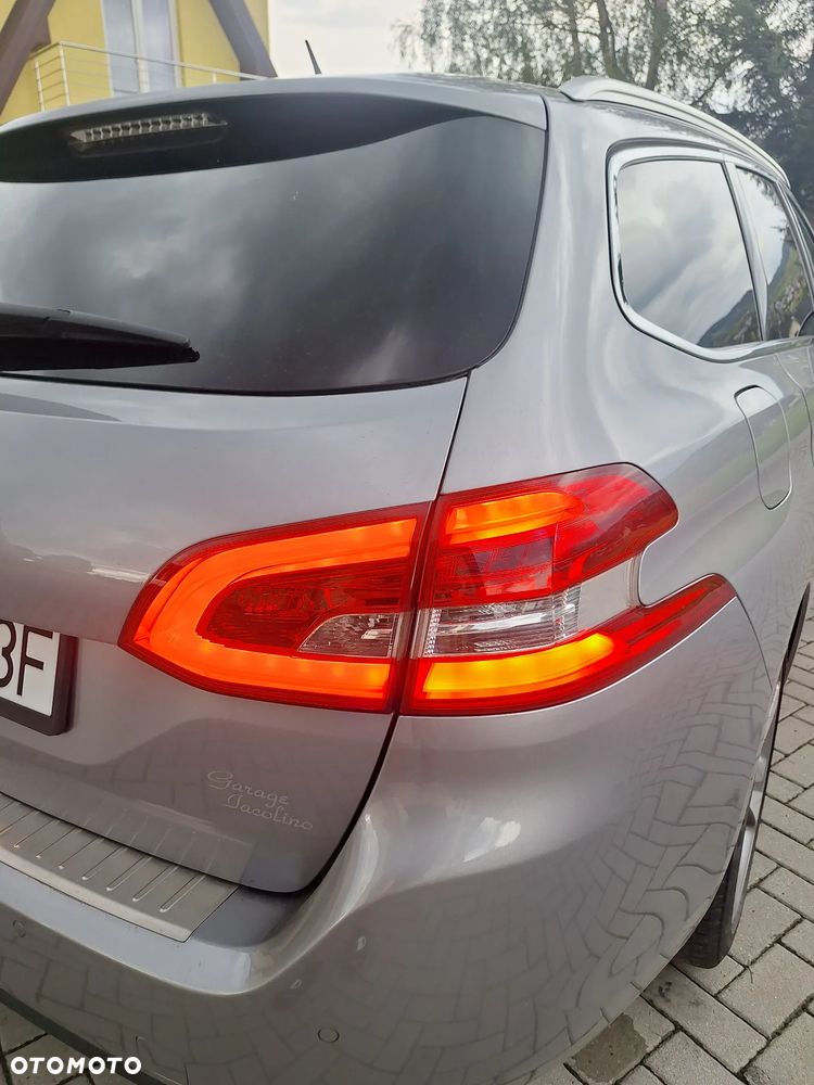 Peugeot 308 BlueHDi FAP 130 Stop & Start Allure Pack - 24