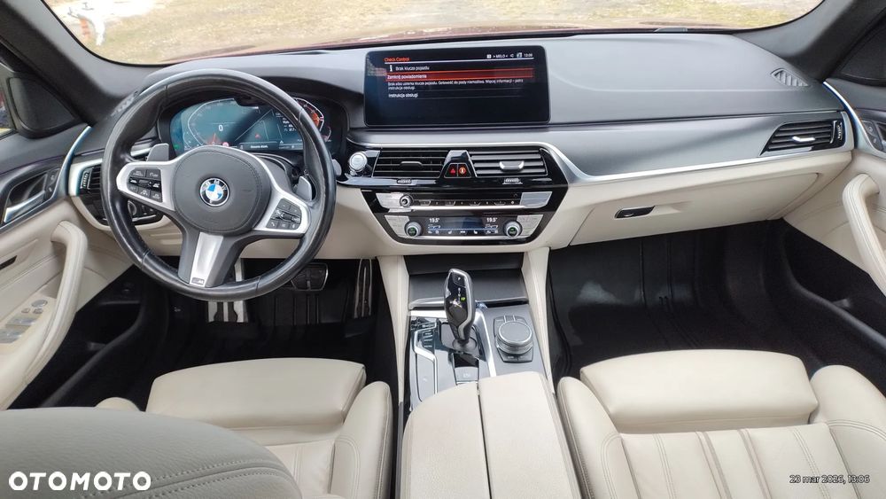 BMW Seria 5 530d xDrive M Sport Edition - 14