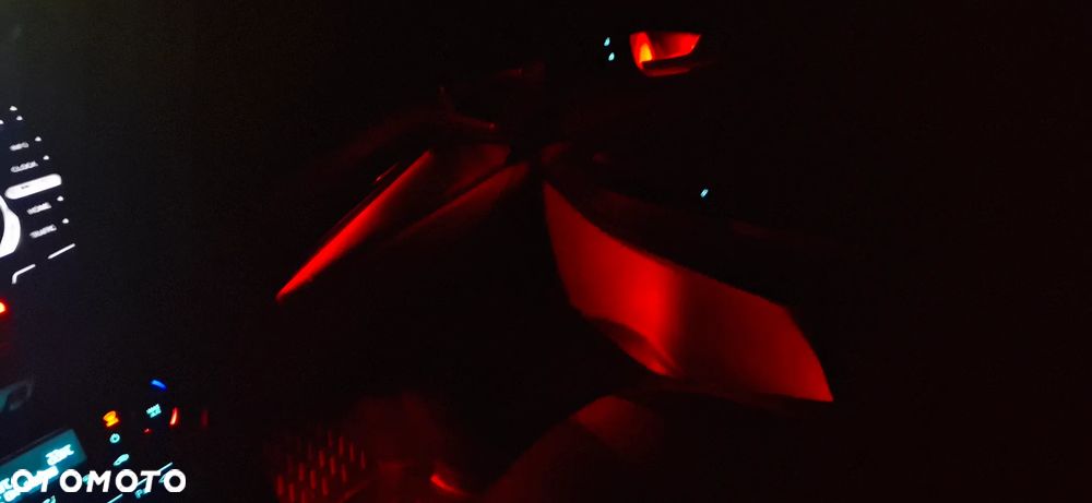 Ford Kuga - 24
