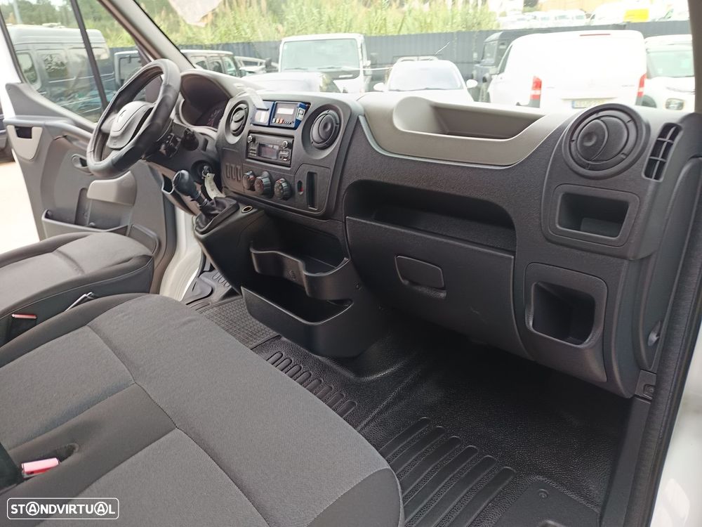 Renault Master 2.3 dCi L3H2 3.5T TP - 14