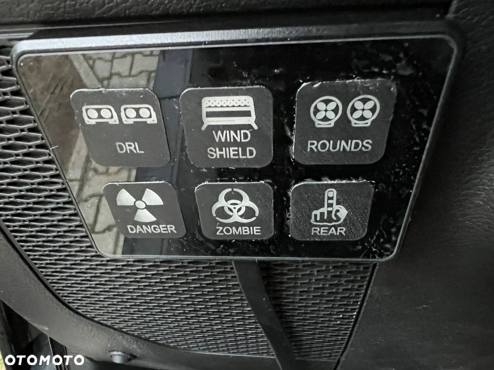 Jeep Wrangler - 31