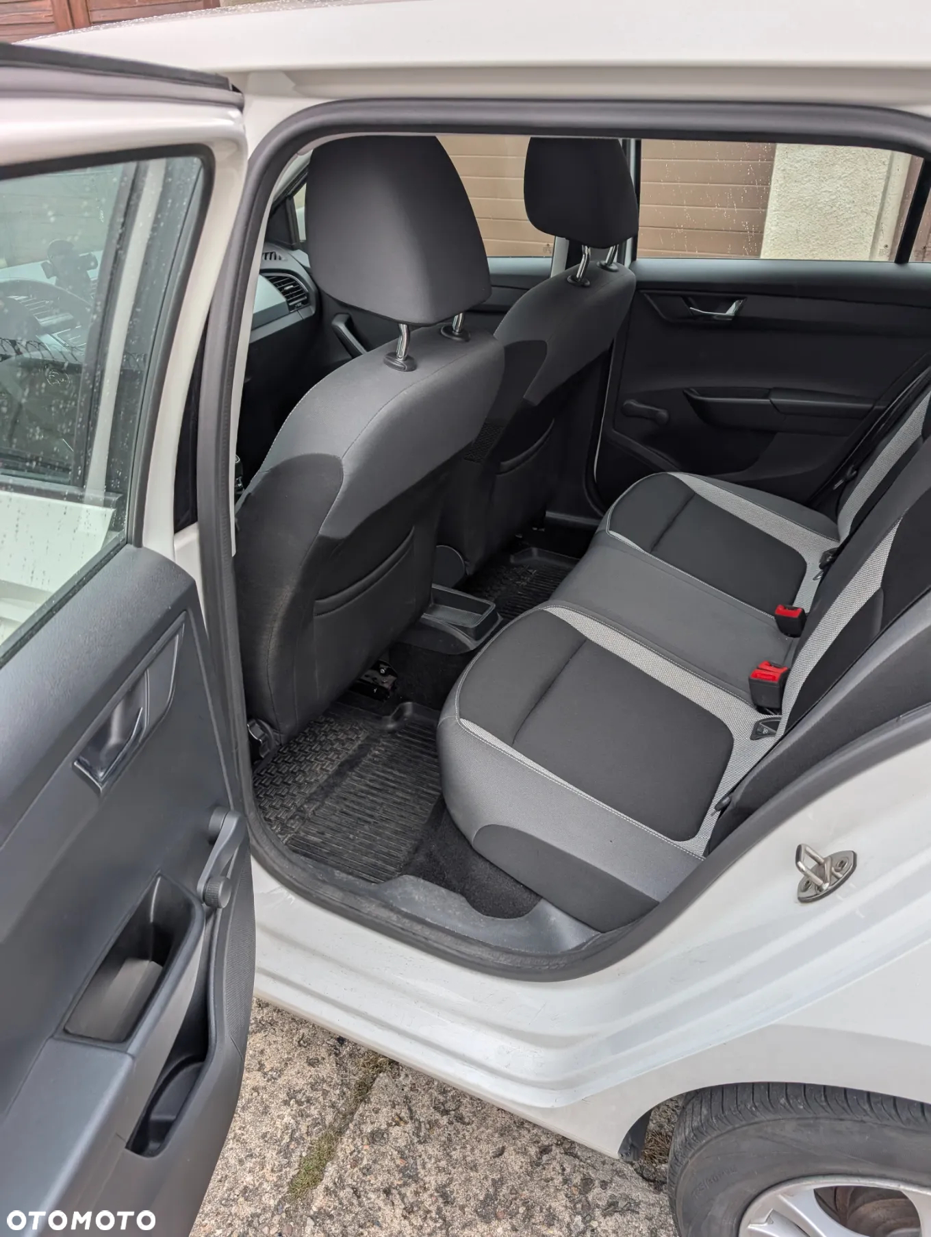 Skoda Fabia 1.2 TSI Ambition - 11