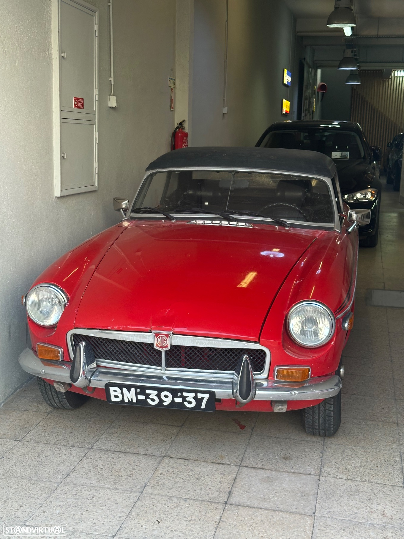 MG MGB - 9