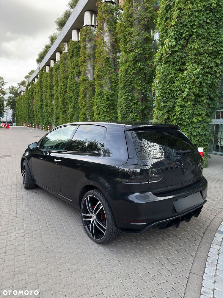 Volkswagen Golf 1.6 TDI BlueMot Trendline DSG - 12