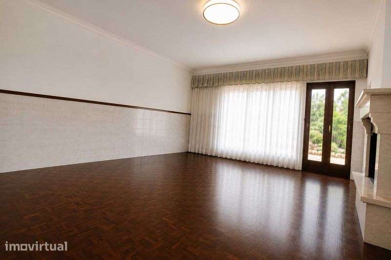 Moradia T3 com quintal - Grande imagem: 2/10