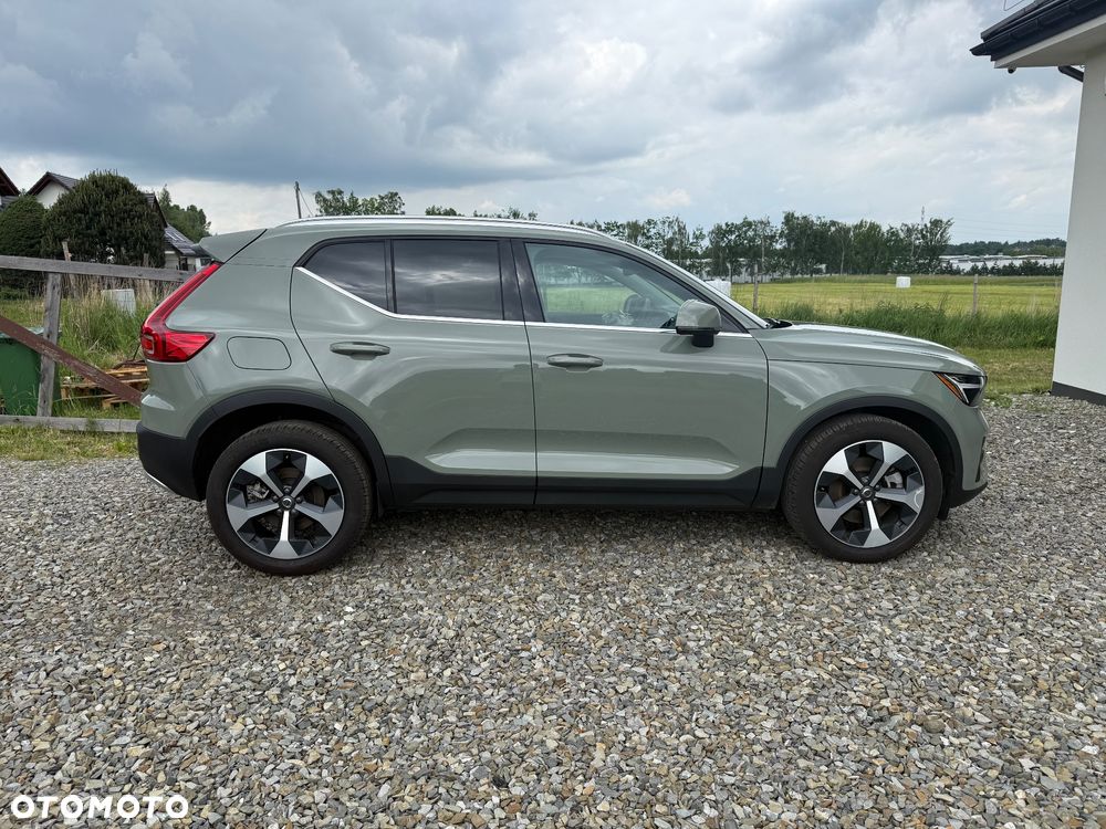 Volvo XC 40 B5 AWD Ultimate Dark - 8