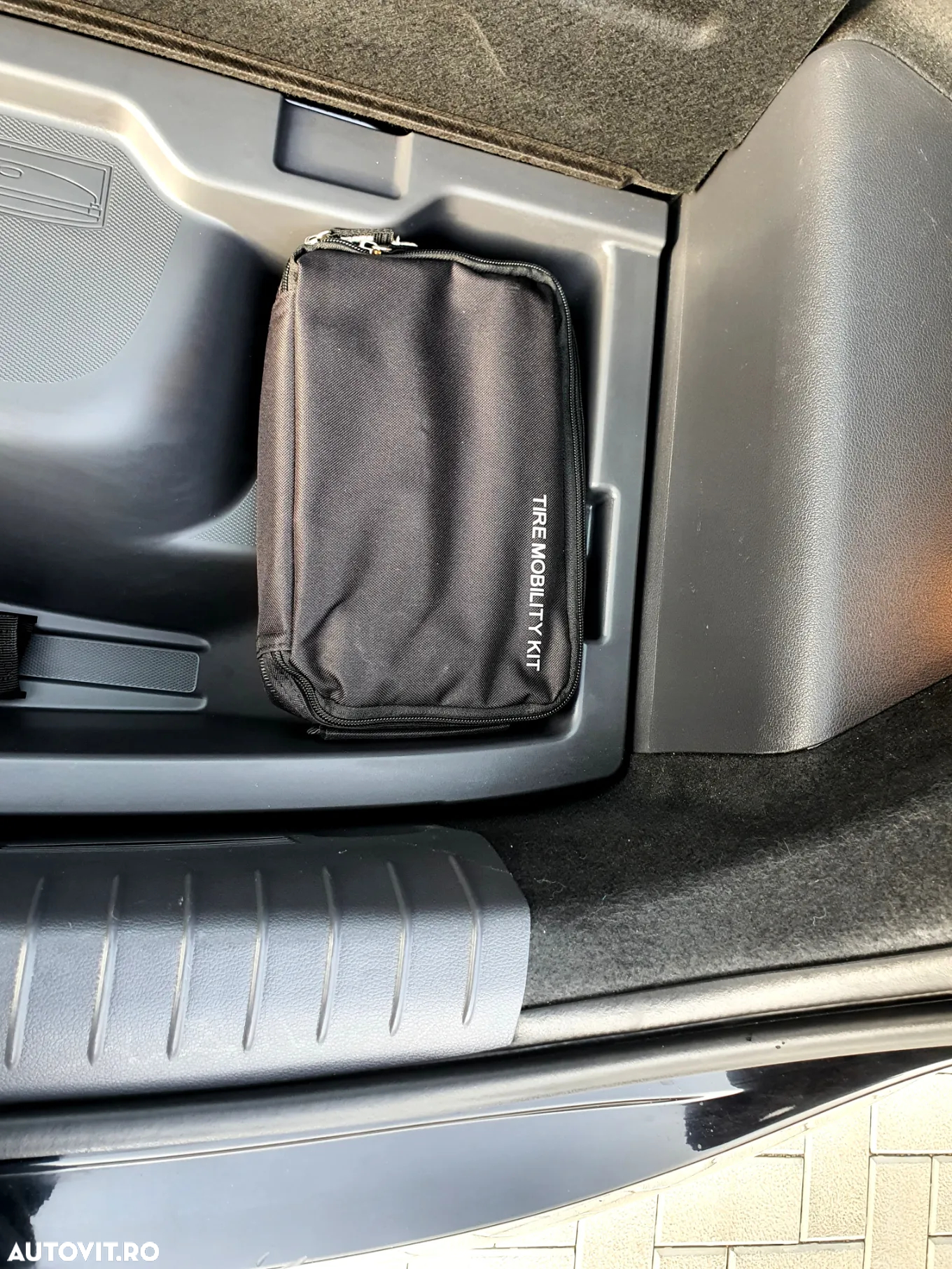Hyundai IONIQ Plug-in-Hybrid 1.6 GDI Style - 32