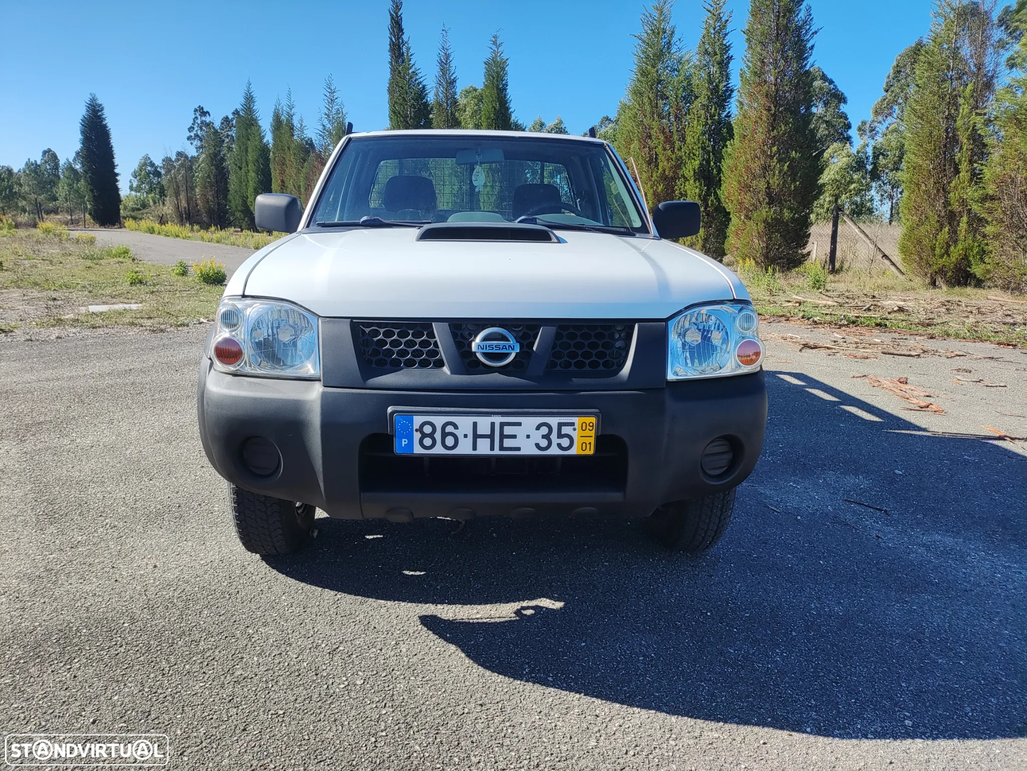 Nissan Navara - 2