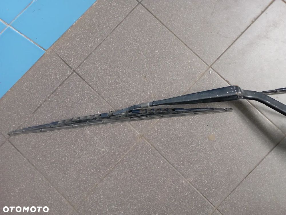 Ramiona wycieraczek MAN TGS 81264306072 - 1