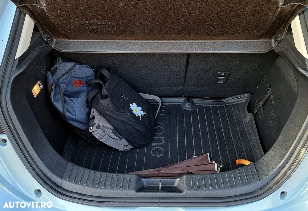 Mazda 2 Skyactiv G115 MHEV Exclusive-Line - 12