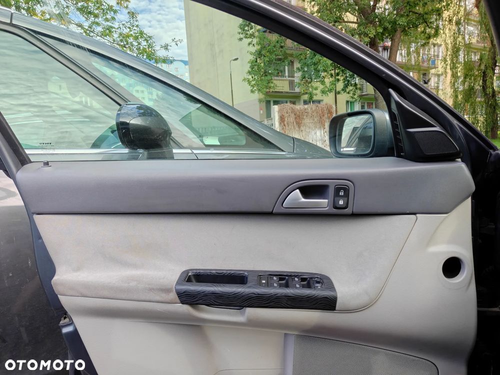 Volvo V50 2.0D Momentum - 23
