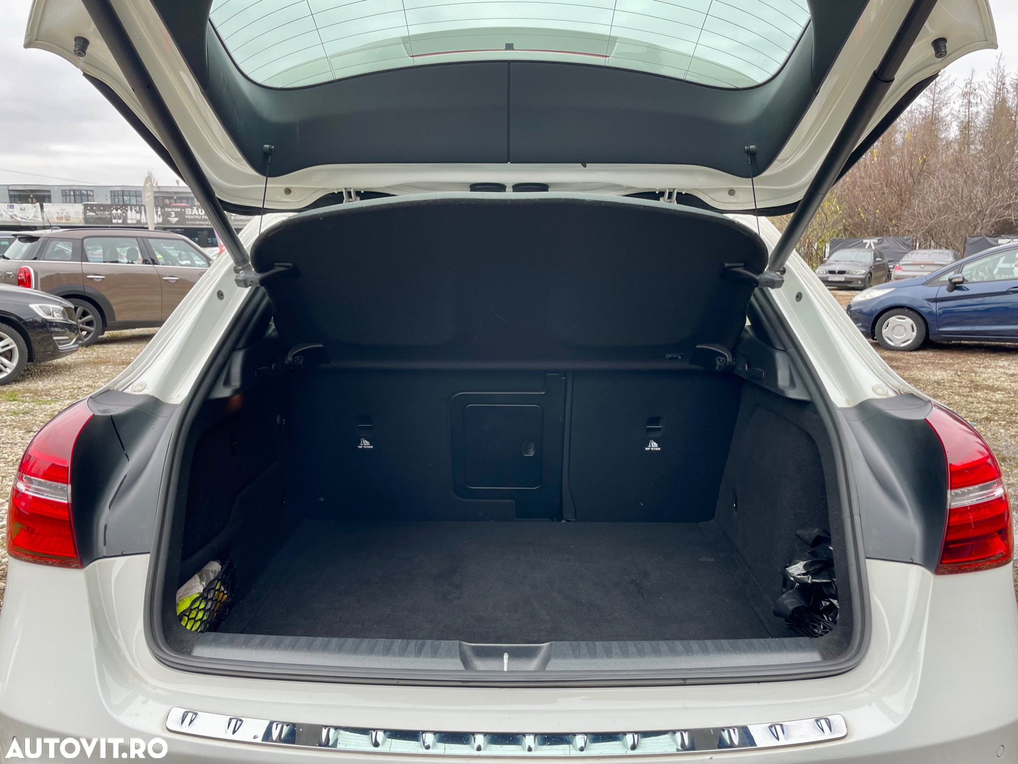 Mercedes-Benz GLA 200 d 4MATIC Aut. - 19