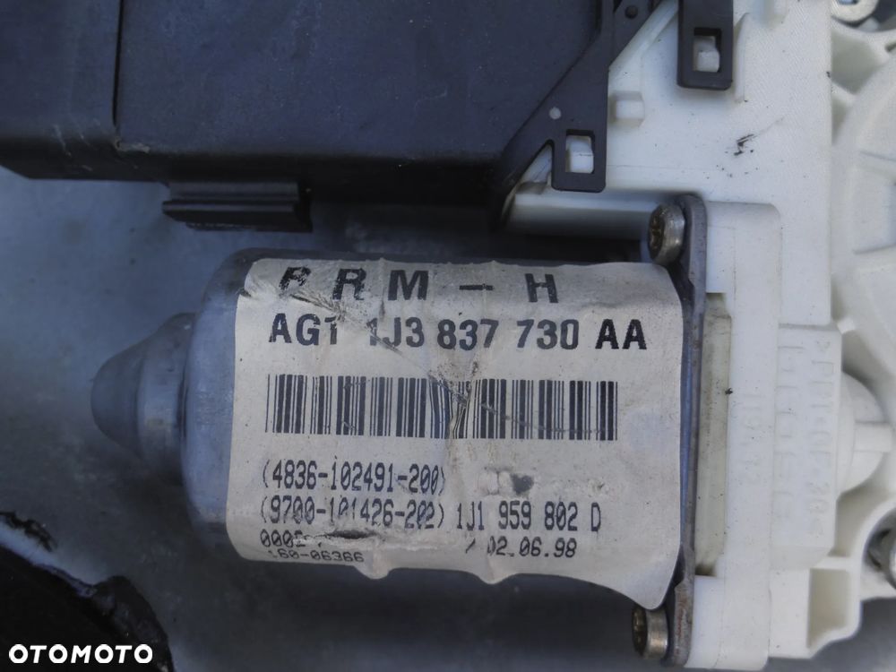 VW GOLF IV MECHANIZM SILNIK PODNOŚNIK SZYBY PRAWY PRZÓD 1J3837462D 1J3837730AA 101434-202 ORYGINAŁ VOLKSWAGEN - 4