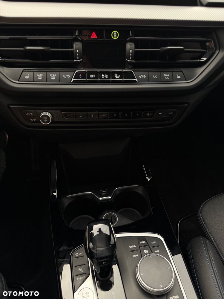 BMW Seria 1 120d Edition M Sport Shadow - 17