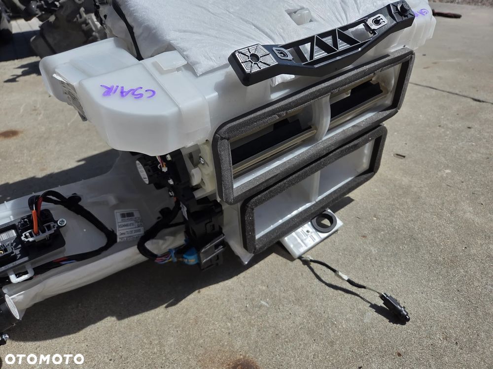 Nagrzewnica Citroen C5 Aircross  9811149480 - 7