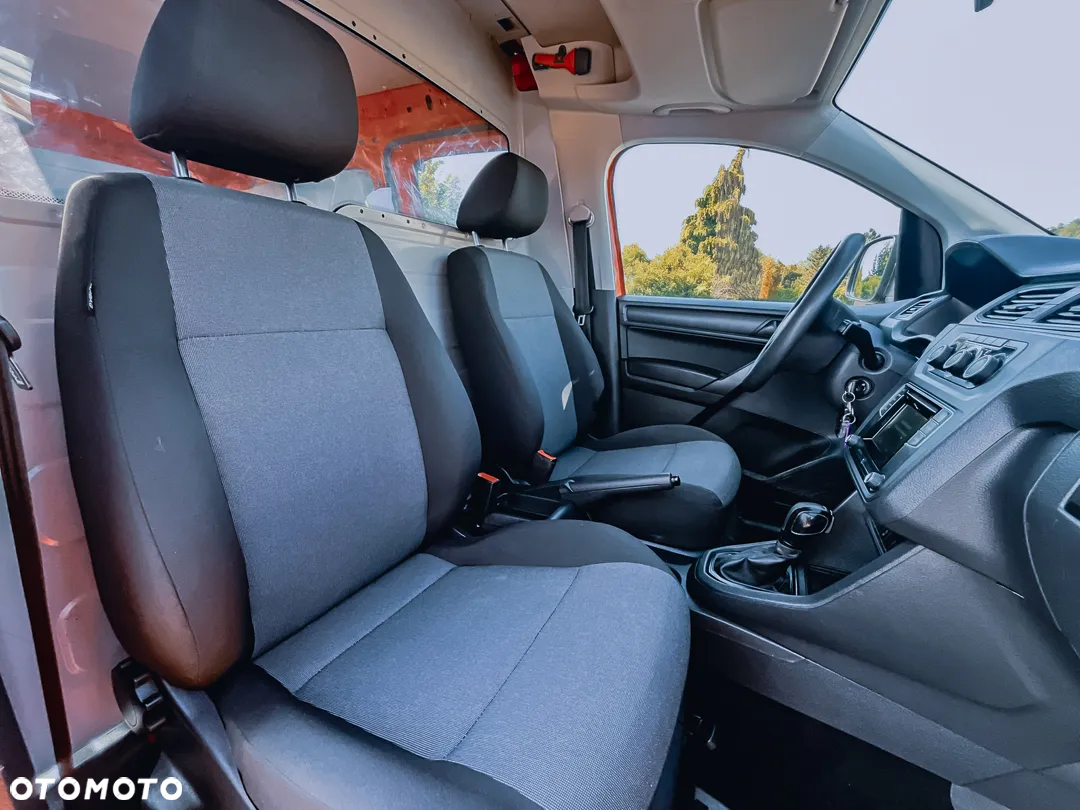 Volkswagen Caddy Maxi 2.0 TDI DSG - 20