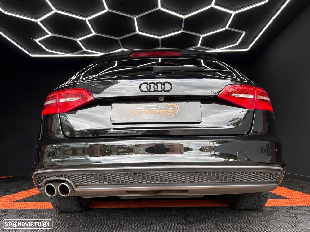 Audi A4 Avant 2.0 TDI Multitronic S-line - 26