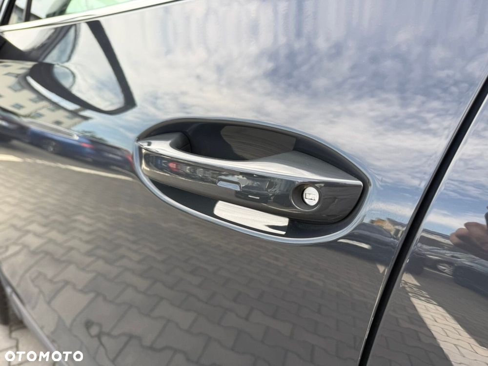 Volkswagen Tiguan 1.5 eTSI Elegance DSG - 35